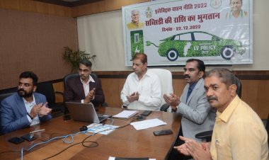 वायु प्रदूषण की वैश्विक समस्या के मद्देनजर  इलेक्ट्रिक वाहनों को बढ़ावा देने की मंशा छत्तीसगढ़ सरकार की - मो. अकबर