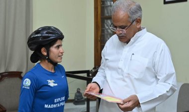 *मुख्यमंत्री बघेल ने की सोलो साइकलिस्ट सुश्री आशा के जज्बे की सराहना*