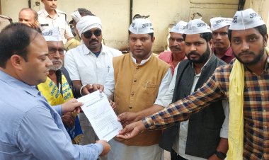 *"आप" प्रदेश अध्यक्ष कोमल हुपेंडी ने शिक्षा मंत्री से की दोषियों के खिलाफ कड़ी कार्रवाई की मांग*