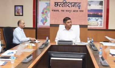 *प्रत्येक पंजीकृत श्रमिक को श्रम विभाग की योजनाओं की जानकारी दी जाए: मुख्य सचिव*