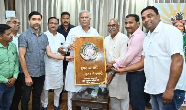 *छत्तीसगढ़ में उद्योग तथा व्यापार-व्यवसाय के लिए बना उपयुक्त माहौल - मुख्यमंत्री  बघेल*