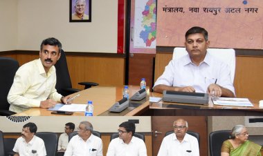 *शासन की प्राथमिकता वाली योजनायें:,मुख्य सचिव ने ऊर्जा और वित्त विभाग के कार्यों की समीक्षा की*