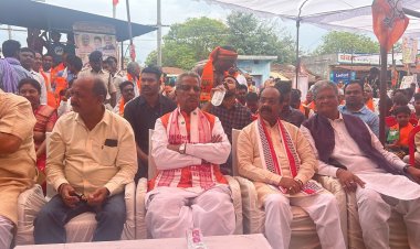 *मोदी के मुख से देश दुनिया ने सुनी जनता के मन की बात*  एक प्रधानमंत्री के हृदय में 135 करोड़ लोगों की धड़कन- माथुर*