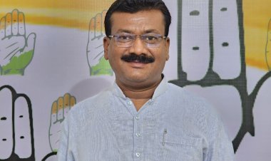 *भाजयुमो को पीएससी दफ्तर नहीं बल्कि रमन सिंह का निवास घेरना चाहिये - कांग्रेस*