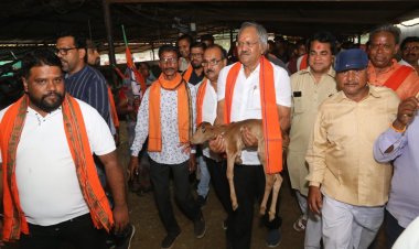 *बृजमोहन ने राजधानी में ही खोली भूपेश सरकार के गोधन न्याय योजना की पोल।*