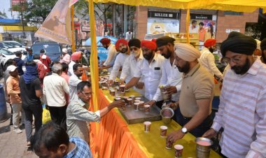 *छत्तीसगढ़ सिक्ख काउंसिल द्वारा शहीदी दिवस पर छबील लगाकर किया शरबत का वितरण*