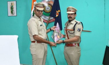 दन्तेवाड़ा जिला में नव पदस्थ पुलिस अधीक्षक श्री गौरव राय(भा पु से) ने पदभार ग्रहण किया
