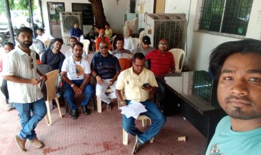 संगीत शिक्षक भर्ती हेतु सौंपा गया ज्ञापन