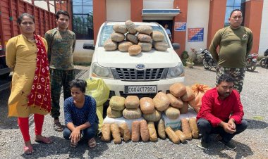 महासमुंद पुलिस ने वाहन चेकिंग के दौरान एन एच 53 पर रेहटीखोल के पास जायलो कार से 200 किलो गांजा के साथ दो आरोपी को किया गिरफ्तार