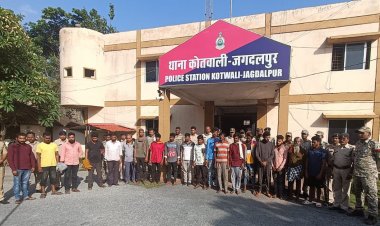 उप पुलिस महानिरीक्षक एवं वरिष्ठ पुलिस अधीक्षक श्री जितेन्द्र सिंह मीणा के मार्गदर्शन में जिला में असमाजिक तत्वों के खिलाफ लगातार कार्यवाही की जा रही है