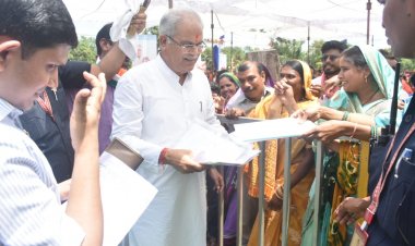 माँ के आदर्शों का आत्मसात कर छत्तीसगढ़ के चहुंमुखी विकास एवं सभी वर्गों के कल्याण के लिए निरंतर कार्य कर रहा हूँ: मुख्यमंत्री श्री बघेल