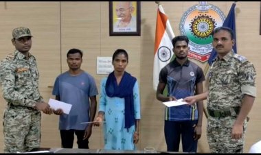 03 लाख ईनामी पूर्व एलजीएस डिप्टी कमांडर व 01-01 लाख के ईनामी नक्सली दंपति  सहित कुल 03 नक्सलियों द्वारा किया गया आत्मसमर्पण