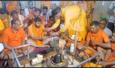 विधायक आशीष छाबड़ा के नेतृत्व में विशाल कांवड़ यात्रा साथ रूद्राभिषेक किये