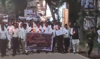 मसीही समाज जगदलपुर द्वारा भारत के राज्य मणिपुर में हो रहे हिंसक के विरुद्ध मैं भारत सरकार से कड़ी कार्यवाही की मांग