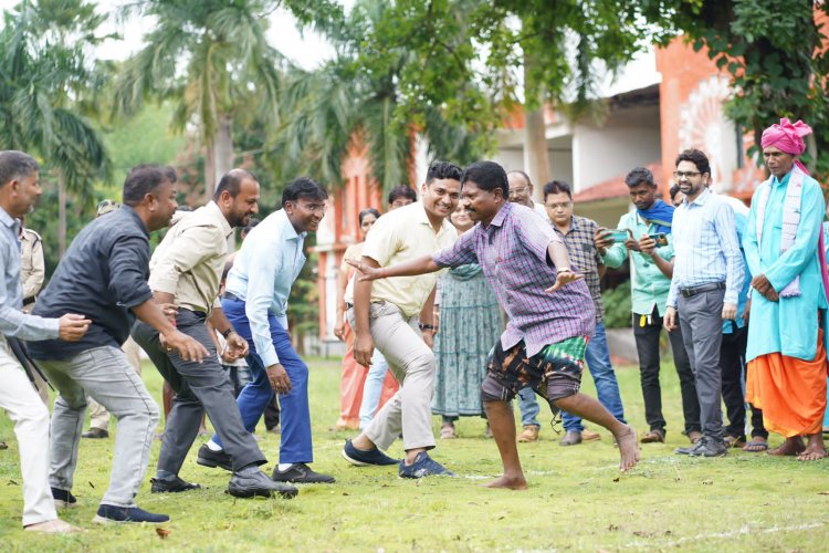 बादल अकादमी आसना में परम्परागत ढंग से हर्षोल्लास के साथ मनाया गया अमूस तिहार